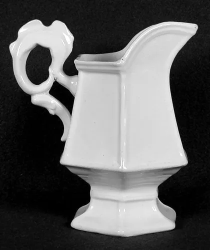 Cockscomb | Jacob Furnival | Creamer or Cream Pitcher | Item | 001
