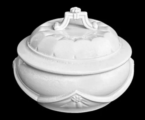 Draped Daisy | J. & E. Mayer | Soap Box Base and Lid | Item | 001