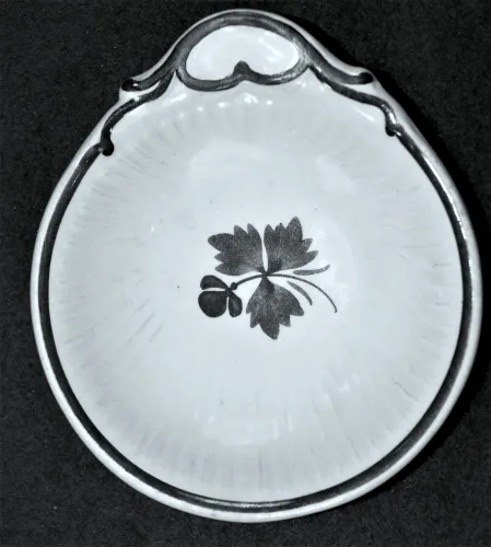 Mellor Round Ribbed | Mellor, Taylor, & Co. | Relish Dish | Item | 001