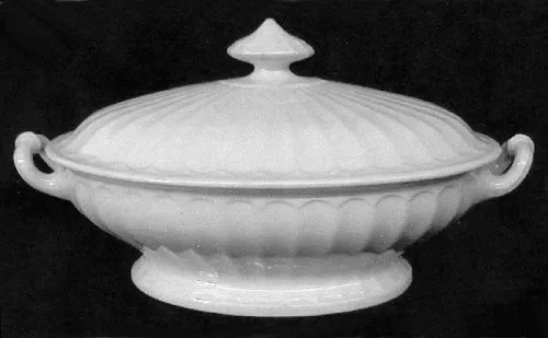 Pacific Shape | Elsmore & Forster | Vegetable Tureen Base and Lid | Item | 001