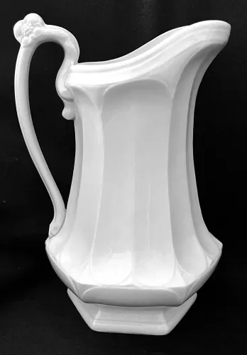 Prize Bloom | T. J. & J. Mayer | Ewer | Item | 006