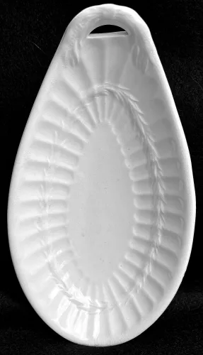 Victor | F. Jones (& Co.) | Relish Dish | Item | 001