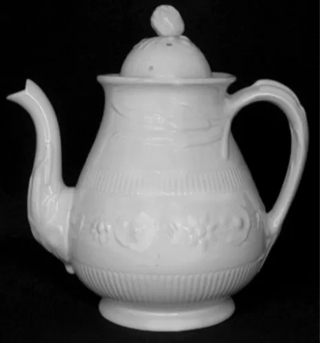 Water Lily | W. Baker & Co. | Teapot or Coffee Pot Base and Lid | Item | 001