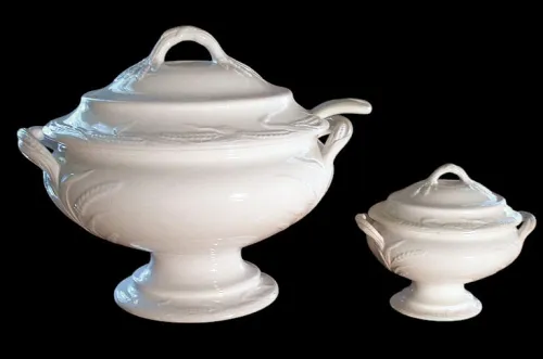 Wheat | Jacob Furnival | Sauce or Soup Tureen Base and Lid | Item | 001