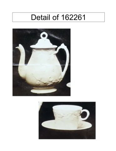 162261