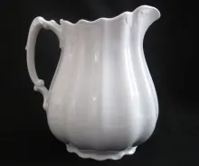 Acanthus_Johnson Bros. (Late Pankhurst & Co.)_Table Pitcher_Item_002