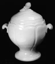 Adriatic_Barrow & Co._Sauce or Soup Tureen Base and Lid_Item_003