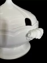 Adriatic | Barrow & Co. | Stew or Chowder Tureen Base and Lid | Handle | 002