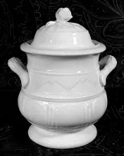 Alternate Ribs_G. Wooliscroft_Sugar Bowl with Lid_Item_001