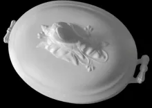 Arum | James Edwards & Son | Vegetable Tureen Base and Lid | Finial | 001
