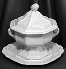 Baltic Shape_G. Bowers_Sauce or Soup Tureen Base, Lid, and Underplate_Item_001