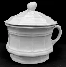 Baltic_Venables, Mann, & Co._Chamber Pot Base and Lid_Item_002