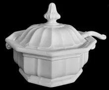 Boote 1851_T. & R. Boote (& Co.)_Stew or Chowder Tureen Base, Lid, and Ladle_Item_001