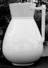 Bow Knot_Wilkinson & Hulme_Ewer_Item_002