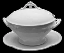 Bow and Tassel | Burgess & Goddard (Importers) | Sauce or Soup Tureen Base, Lid, and Underplate | Item | 001