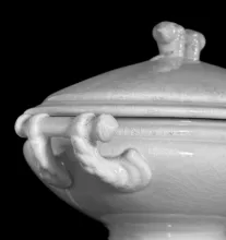 Cable and Bar | East Trenton Pottery Co. | Vegetable Tureen Base and Lid | Handle | 002