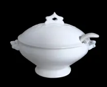 Clover | Cockson & Seddon | Sauce or Soup Tureen Base, Lid, and Ladle | Item | 001