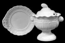 Columbia Shape | Joseph Clementson | Sauce or Soup Tureen Base, Lid, and Underplate | Item | 003