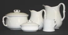 Crown (Chain of Tulips) | J. & G. Meakin | Partial Toilet Set | Collection | 001