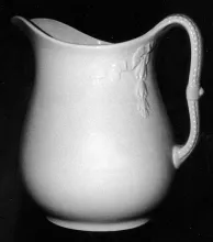 Crown (Chain of Tulips) | J. & G. Meakin | Table Pitcher | Item | 001