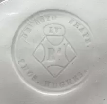 De Soto Shape | Thomas Hughes | Relish Dish | Mark | 004