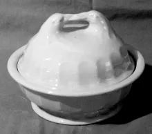 Diamond_Gelson Bros._Butter Dish with Lid_Item_001