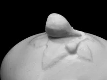Fig | Livesley, Powell, & Co. | Vegetable Tureen Base and Lid | Finial | 003