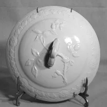 Flower Garden Border_W. H. Grindley (& Co.)_Chamber Pot Lid_Item_001