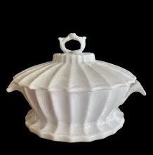 Fluted Panels_J. Wedgwood_Butter Dish with Lid_Item_001