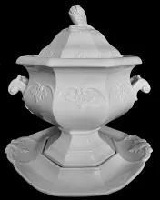 Framed Leaf_J. W. Pankhurst (& Co.)_Sauce or Soup Tureen Base, Lid, and Underplate_Item_003