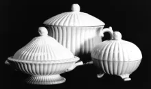 Full Ribbed | J. W. Pankhurst (& Co.) | Chamber Pot Base and Lid | Collection | 003