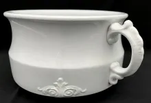 Golden Scroll_Powell & Bishop_Chamber Pot Base_Handle_002