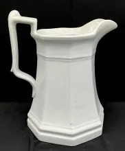 Gothic_Jacob Furnival_Beverage Server Base_Item_001