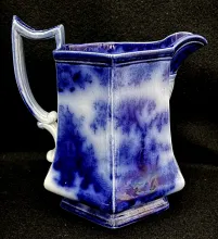 Gothic_Jacob Furnival_Table Pitcher_DecItem_005
