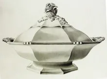 Gothic_John Ridgway & Co._Vegetable Tureen Base and Lid_KewDrw_009