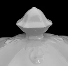 Gothic_Unspecified_Sauce or Soup Tureen Base and Lid_Finial_007
