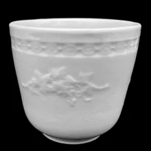 Grape Cluster with Chain_Henry Burgess_Handleless Cup_Item_001