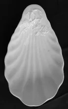 Grape Cluster with Chain_Henry Burgess_Relish Dish_Item_001