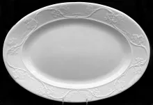 Grape Wreath_Bridgwood & Clarke_Platter_Item_001