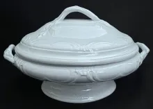Hanging Arch | James Edwards | Vegetable Tureen Base and Lid | Item | 003