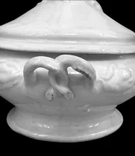 Hanging Pear | Liddle, Elliot & Son | Vegetable Tureen Base and Lid | Handle | 004