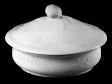 Hyacinth | Henry Burgess | Soap Box Base and Lid | Item | 001
