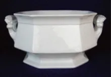 Lantern | John Jr. & Samuel Alcock | Sauce or Soup Tureen Base | Item | 001