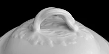 Leaf and Crossed Ribbon_Livesley, Powell, & Co._Stew or Chowder Tureen Base and Lid_Finial_002