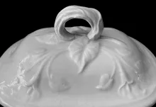Lily Shape (Calla Lily)_Henry Burgess_Soap Box Base and Lid_Embossing_002
