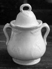 Lily Shape (Calla Lily)_Henry Burgess_Sugar Bowl with Lid_Item_001
