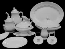 Lily of the Valley with Thumbprint | Jacob Furnival | Dinner Set Pieces | Collection | 001