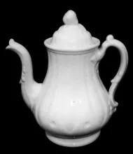 Loop and Dot_E. & C. Challinor_Teapot or Coffee Pot Base and Lid_Item_002
