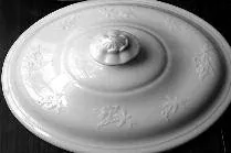 Mocho_T. & R. Boote (& Co.)_Chamber Pot Lid_Item_001