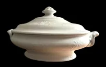 Mocho | T. & R. Boote (& Co.) | Vegetable Tureen Base and Lid | Item | 006